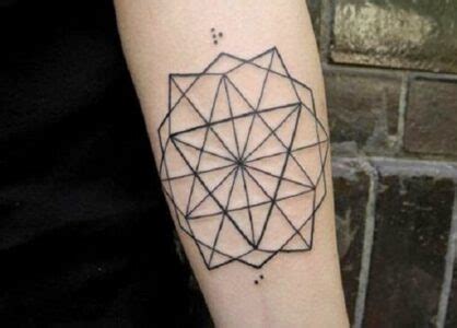 Ideas de tatuaje lineal o line art